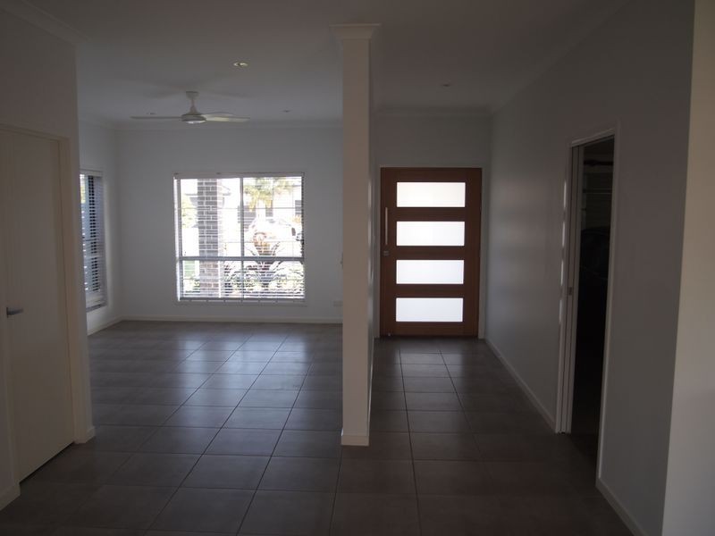 1 Swivel Court, Birtinya QLD 4575