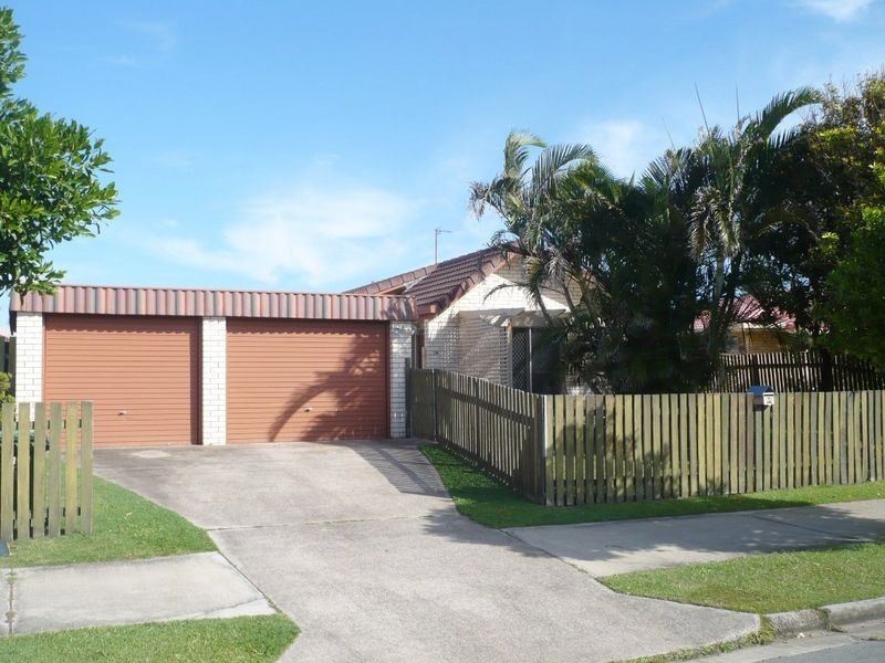 26 Bermagui Cresent, Buddina QLD 4575