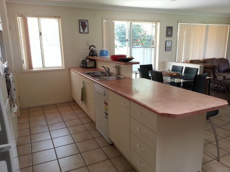 6 Karri Court, Mountain Creek QLD 4557