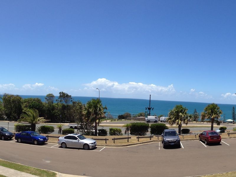 Unit 3 Harbour Lights/ Marina Walk, Alexandra Headland QLD 4572