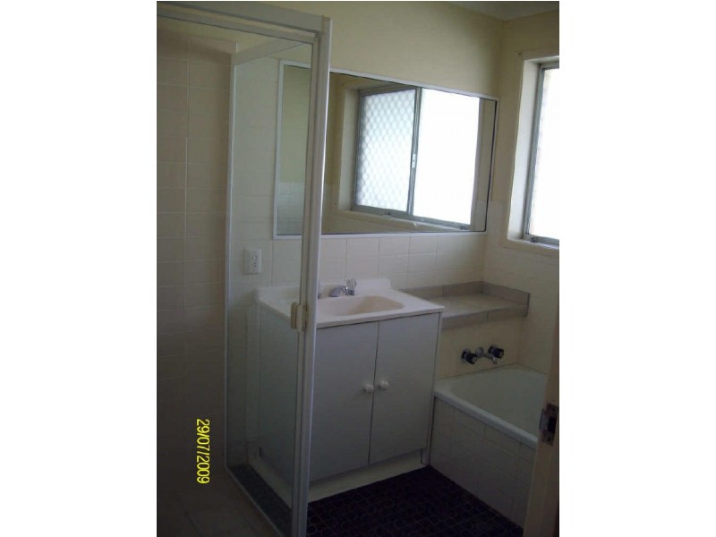 6 GIRAWEEN, Warana QLD 4575