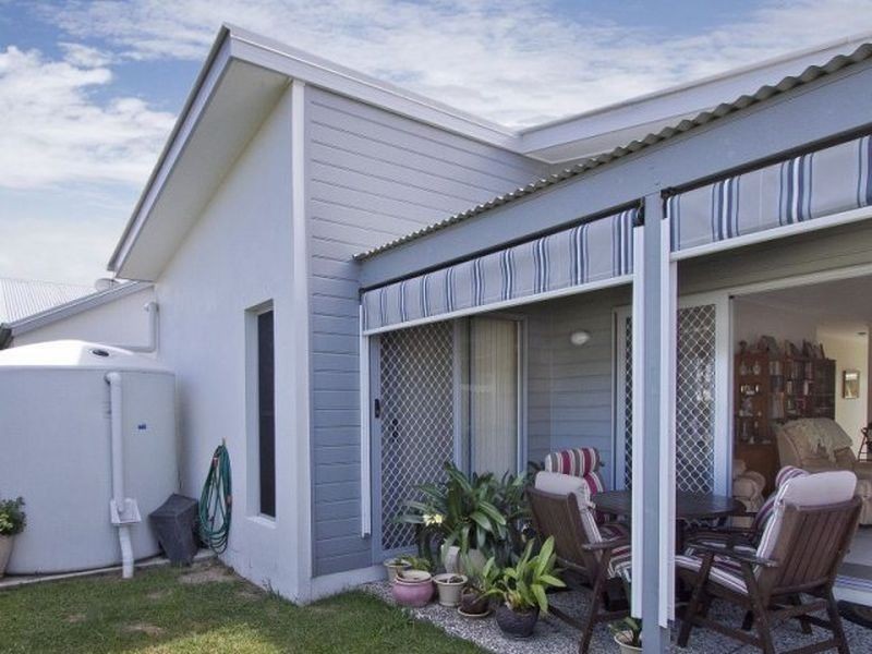 6 Eyre Place, Caloundra West QLD 4551