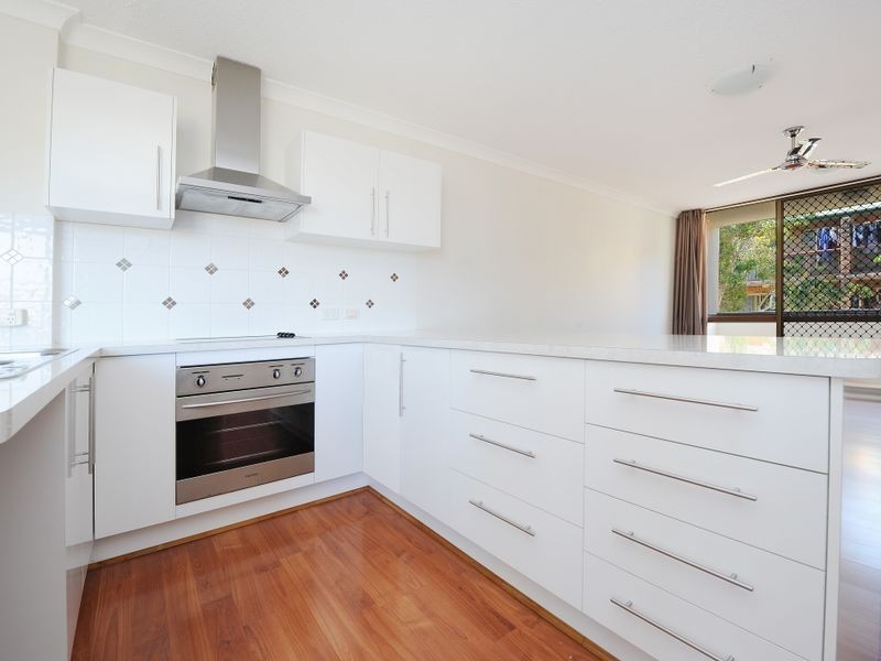 1/4 Corowa Court, Mooloolaba QLD 4557