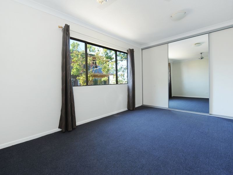 1/4 Corowa Court, Mooloolaba QLD 4557