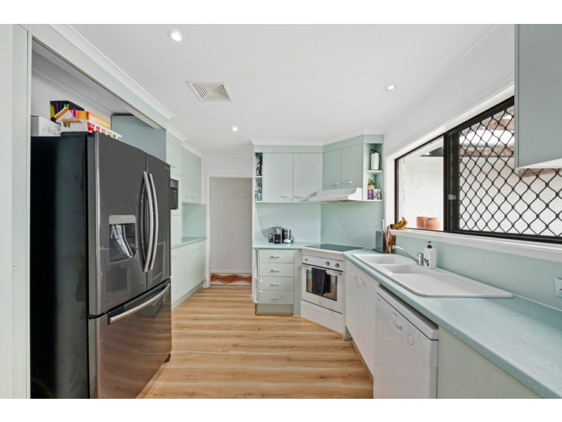 5 Dalpura Street, Buddina QLD 4575