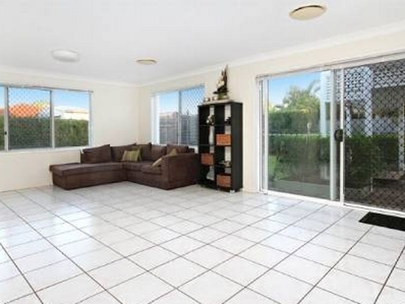 22 Glenfields Boulevard, Mountain Creek QLD 4557