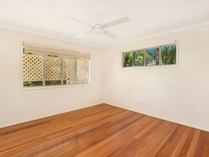 219 Panorama Drive, Rosemount QLD 4560