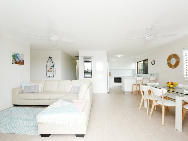 1/28 Pangarinda Place, Mooloolaba QLD 4557