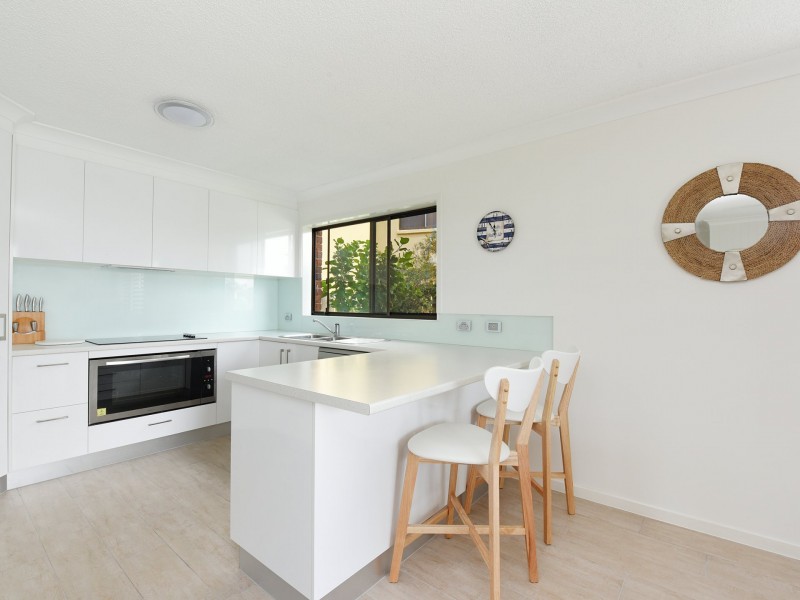 1/28 Pangarinda Place, Mooloolaba QLD 4557