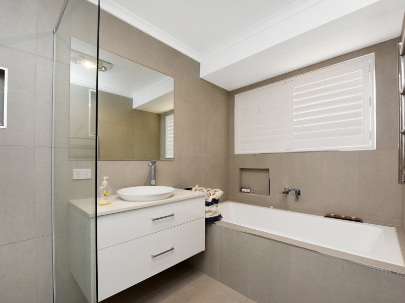 1/3 Bahlaka Street, Mooloolaba QLD 4557