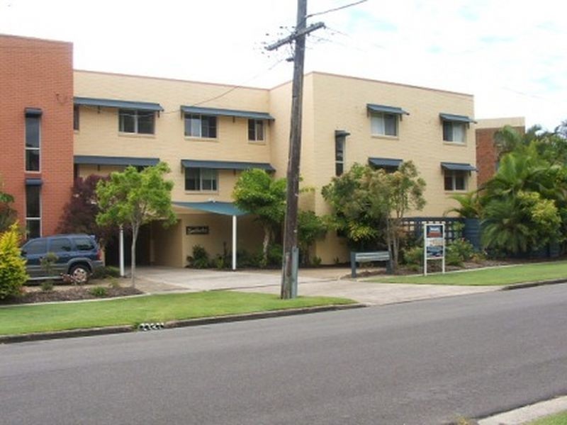 3/8 Victor Street, Alexandra Headland QLD 4572