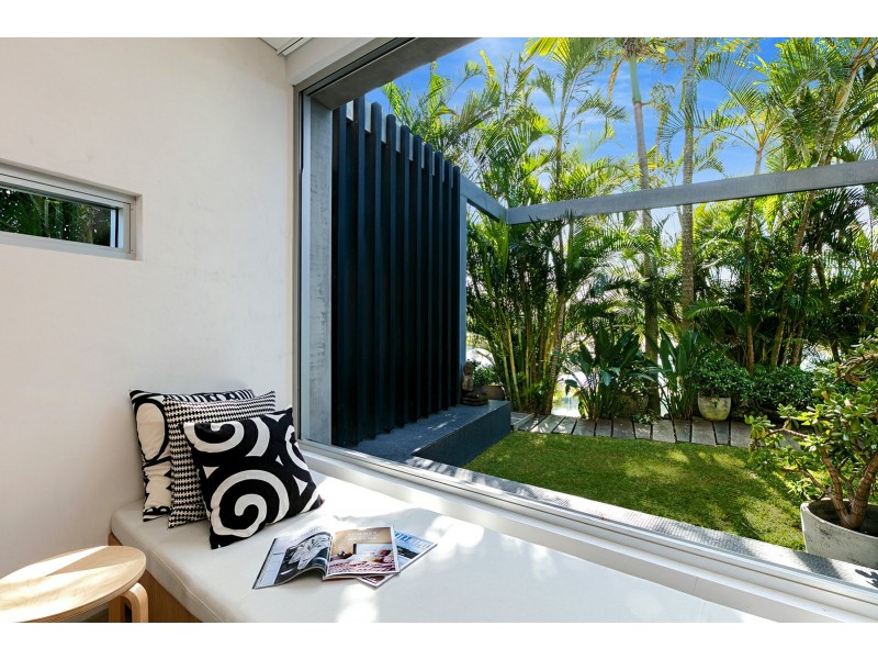 23 Carwoola Cres, Mooloolaba QLD 4557