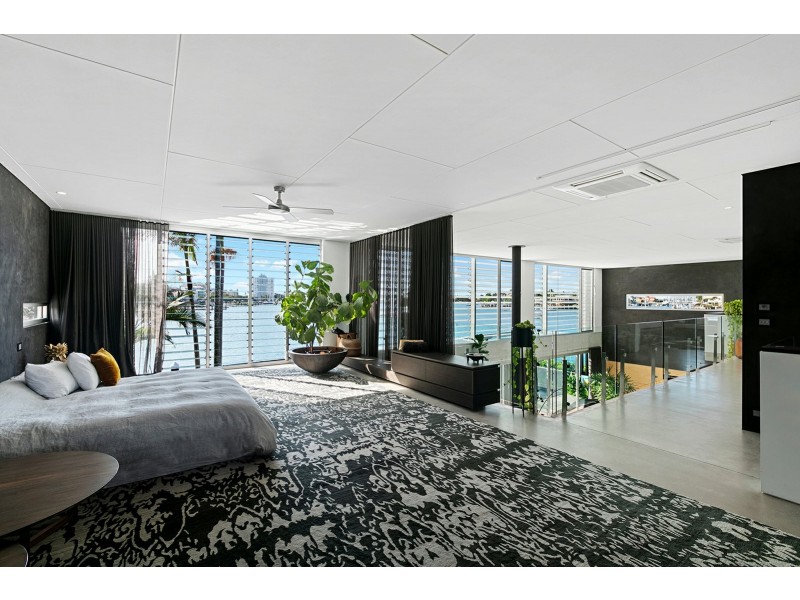 23 Carwoola Cres, Mooloolaba QLD 4557