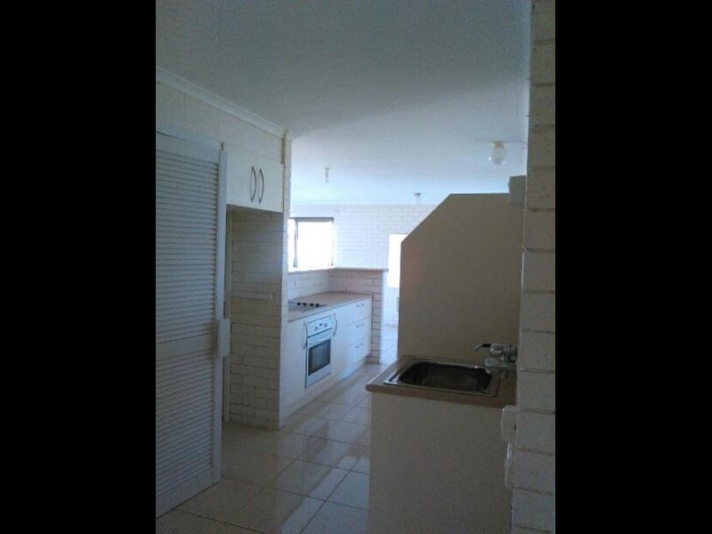 10 Adelong Crescent, Buddina QLD 4575