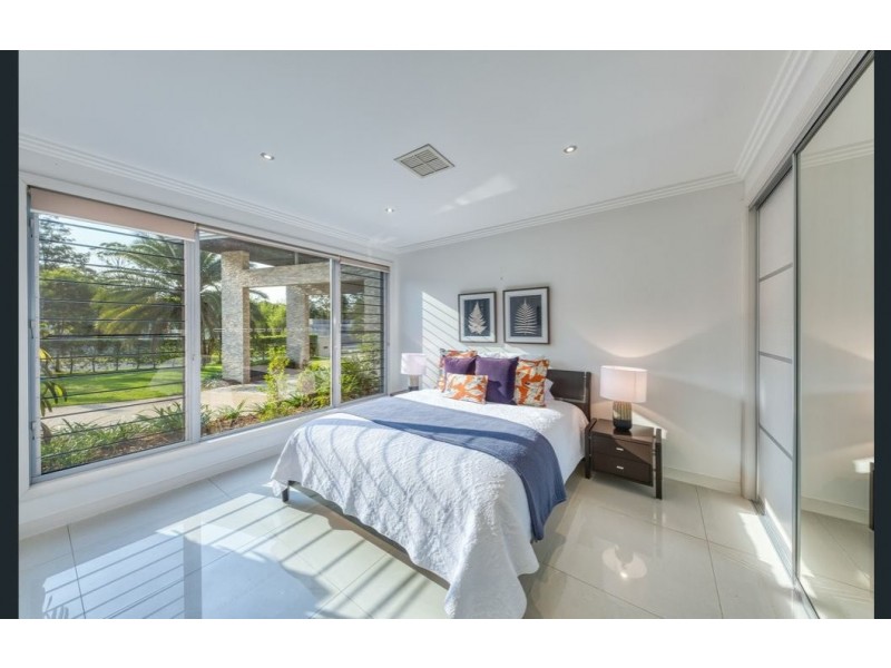 33-37 Turnbull Place, Tanawha QLD 4556