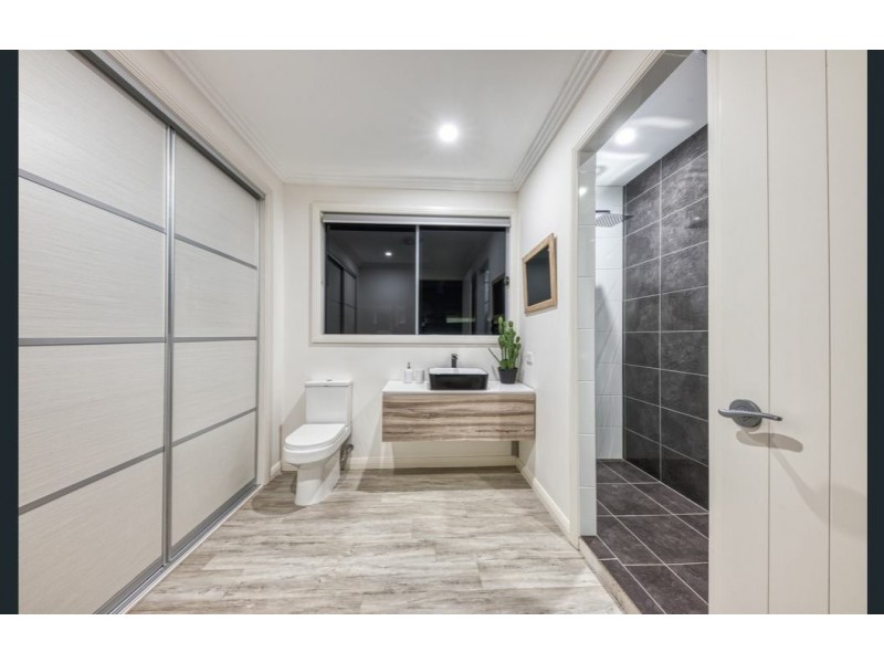 33-37 Turnbull Place, Tanawha QLD 4556