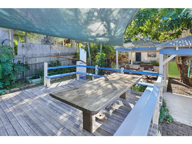 32 Meta Street, Mooloolaba QLD 4557