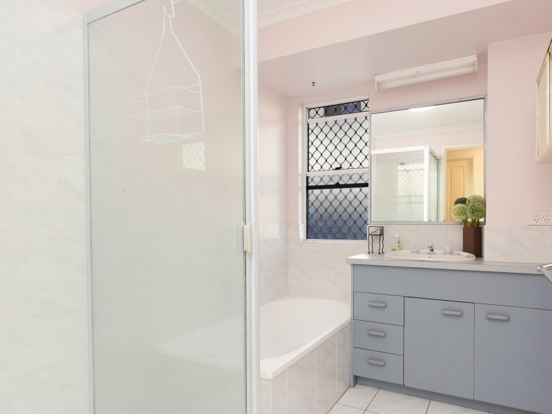 Unit 1/24 Tarcoola Avenue, Mooloolaba QLD 4557