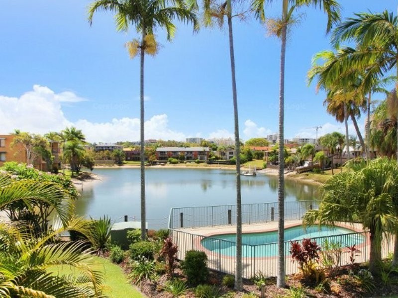 Unit 1/24 Tarcoola Avenue, Mooloolaba QLD 4557