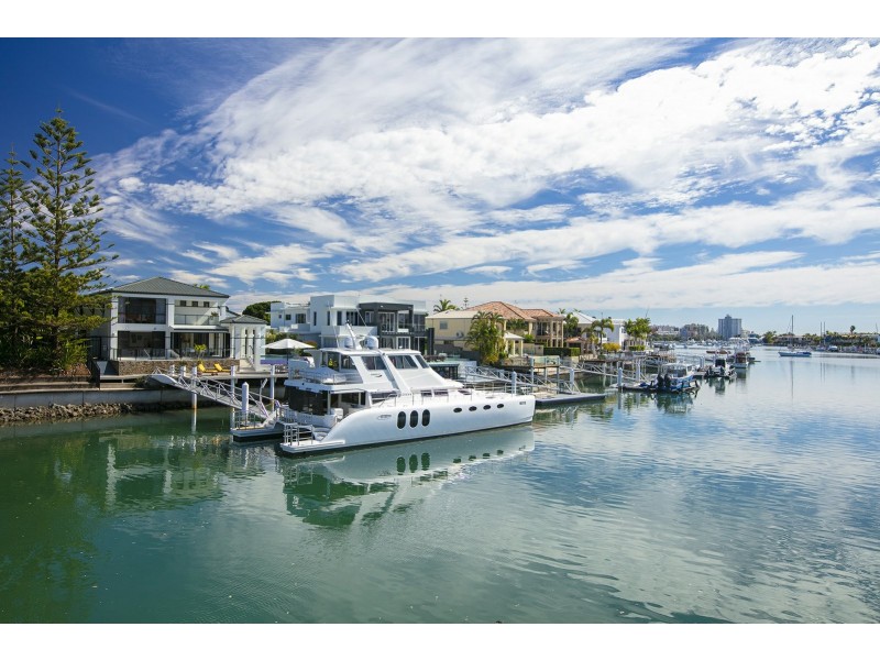 35 Mooloolah Island, Minyama QLD 4575