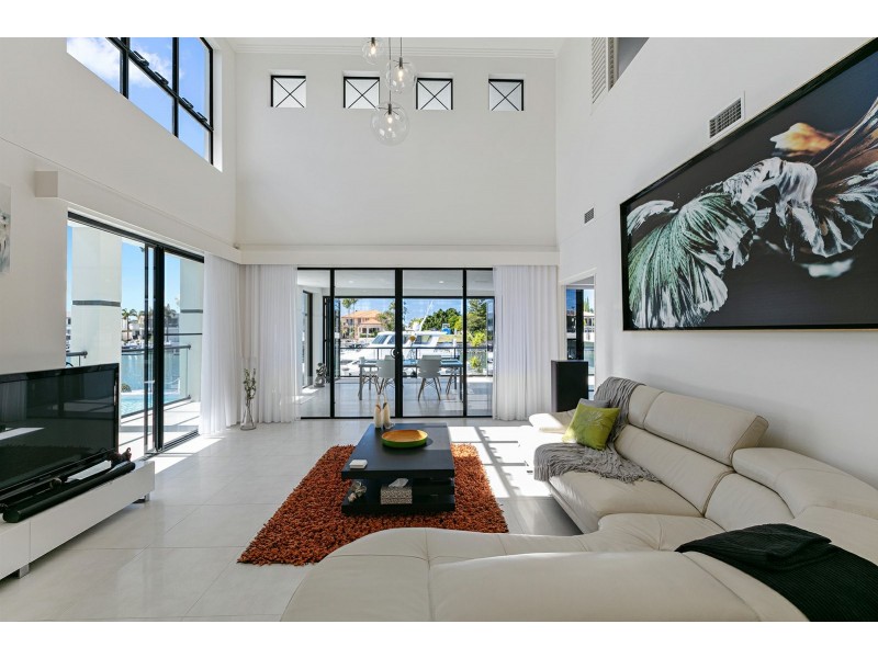 35 Mooloolah Island, Minyama QLD 4575