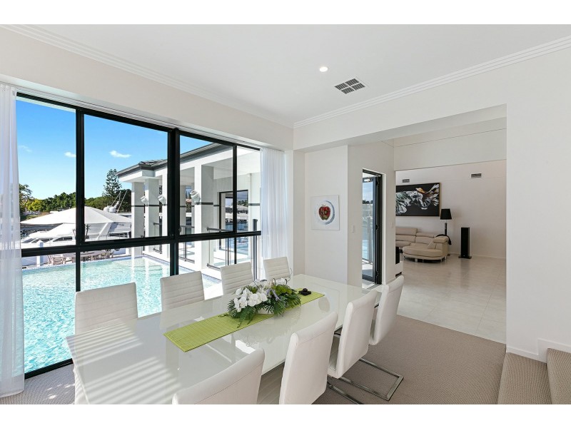 35 Mooloolah Island, Minyama QLD 4575