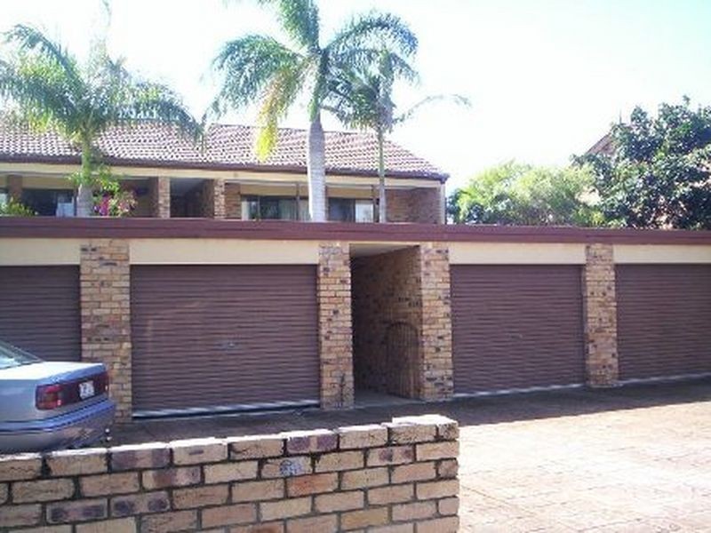 1/88 Amarina Avenue, Mooloolaba QLD 4557