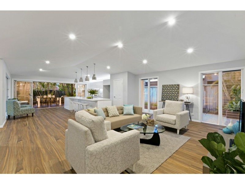 29 Carrothool Place, Mooloolaba QLD 4557