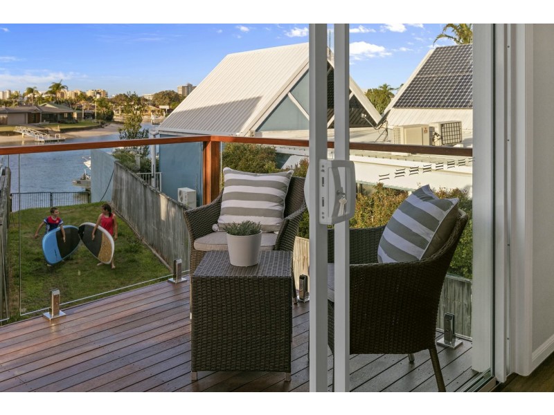 29 Carrothool Place, Mooloolaba QLD 4557