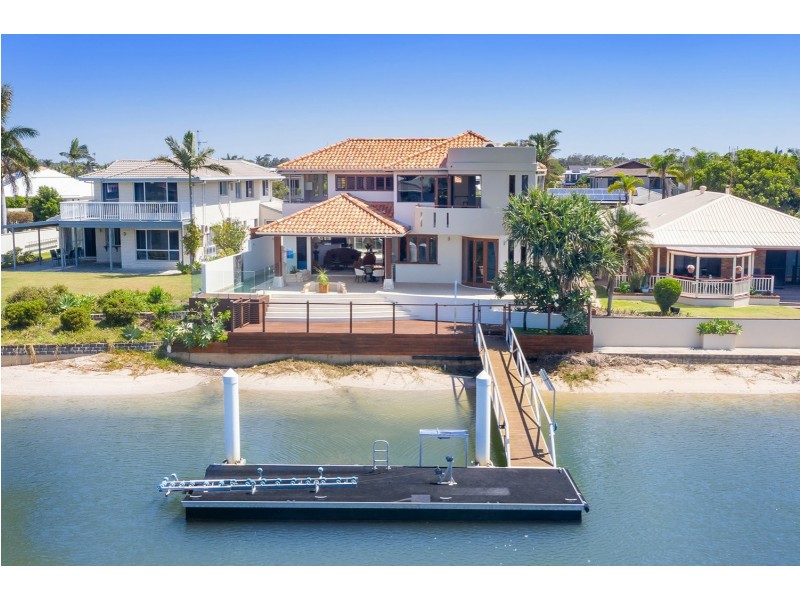 15 Yallanga Place, Mooloolaba QLD 4557