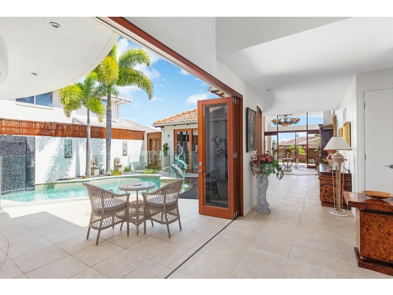 15 Yallanga Place, Mooloolaba QLD 4557