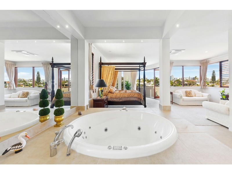 15 Yallanga Place, Mooloolaba QLD 4557