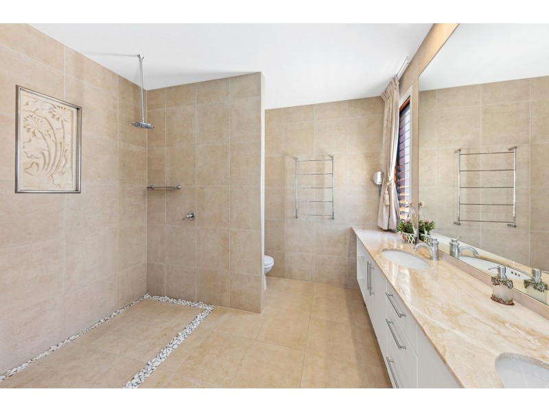 15 Yallanga Place, Mooloolaba QLD 4557