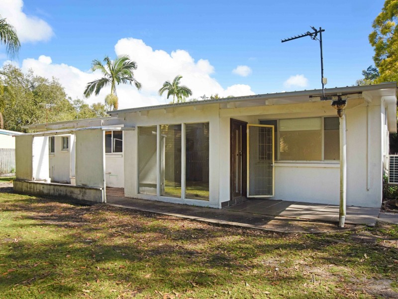 6 Ulmarra Court, Mooloolaba QLD 4557