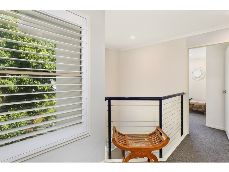 Unit 4/5 Tranquil Place, Alexandra Headland QLD 4572