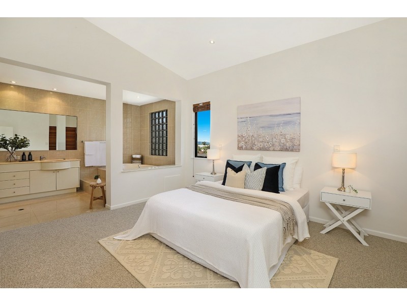 Apartment 5/104 Pacific Boulevard, Buddina QLD 4575