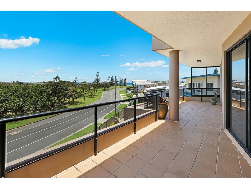 Apartment 5/104 Pacific Boulevard, Buddina QLD 4575