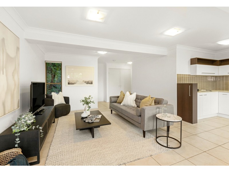 13 Caroline Crescent, Buderim QLD 4556