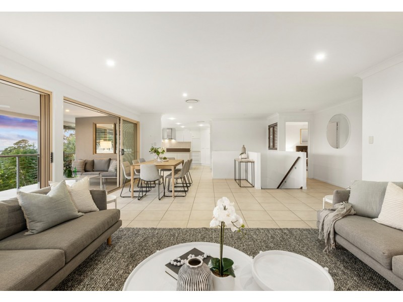 13 Caroline Crescent, Buderim QLD 4556