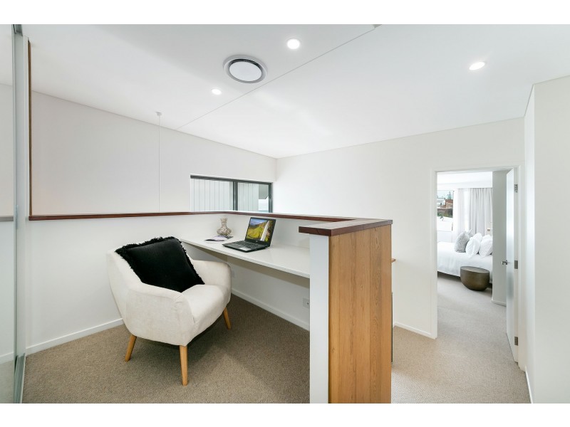 7A Mary Street, Alexandra Headland QLD 4572