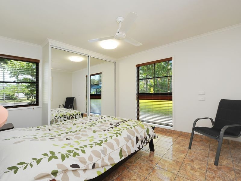 61 Broadwater Avenue, Maroochydore QLD 4558