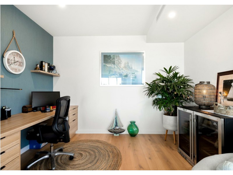 2/116 Alexandra Parade, Alexandra Headland QLD 4572