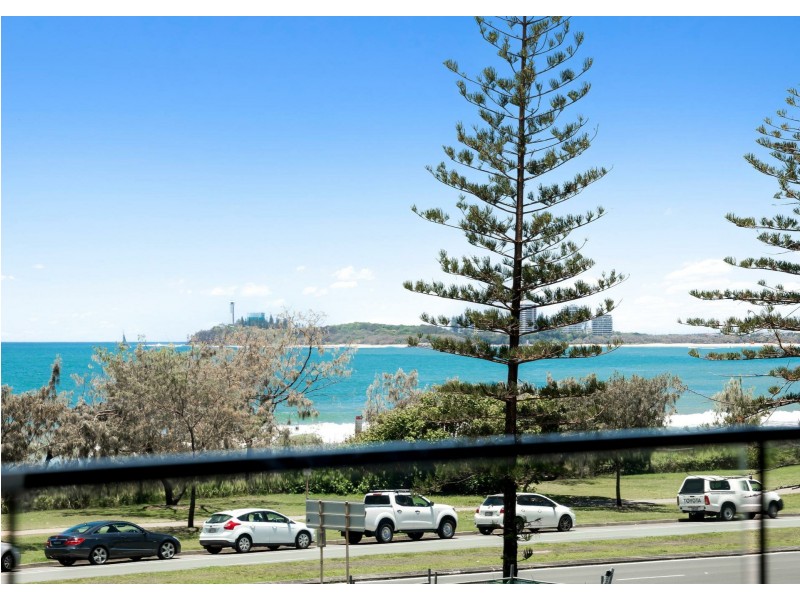 2/116 Alexandra Parade, Alexandra Headland QLD 4572