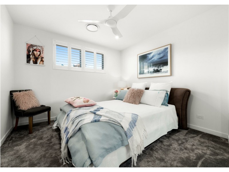 2/116 Alexandra Parade, Alexandra Headland QLD 4572