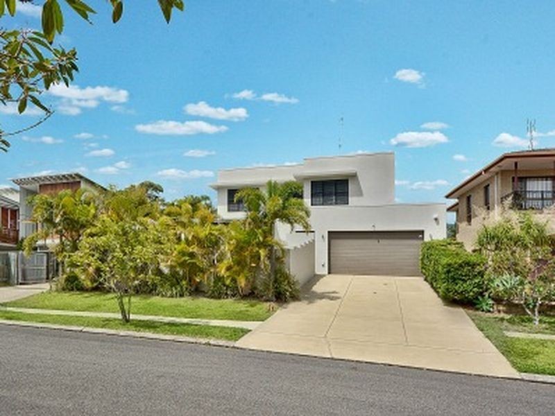 17 Camfield Street, Alexandra Headland QLD 4572