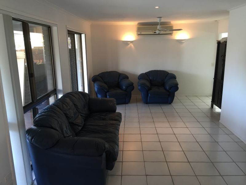 17 Amarina Avenue, Mooloolaba QLD 4557