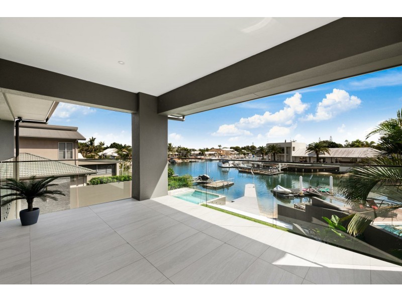 17 Bangalow Street, Minyama QLD 4575