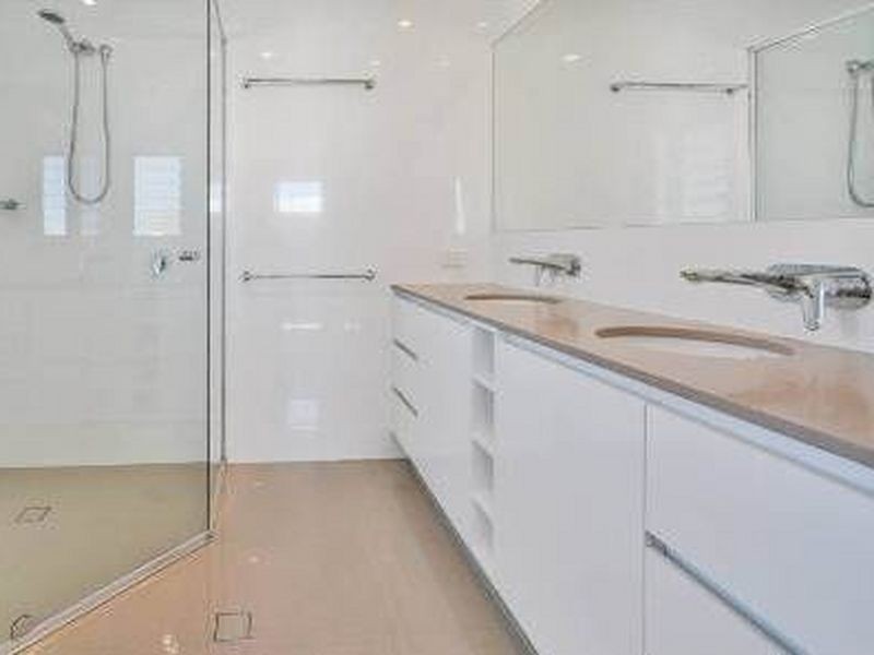 1/5 Buoy Court, Birtinya QLD 4575