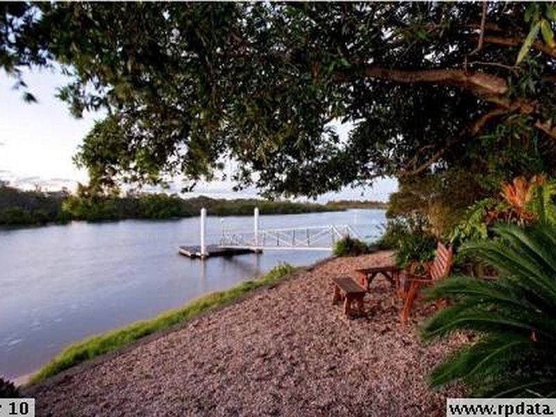 13 Karloo Court, Mountain Creek QLD 4557