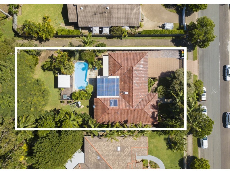 10 Jarrah Street, Minyama QLD 4575